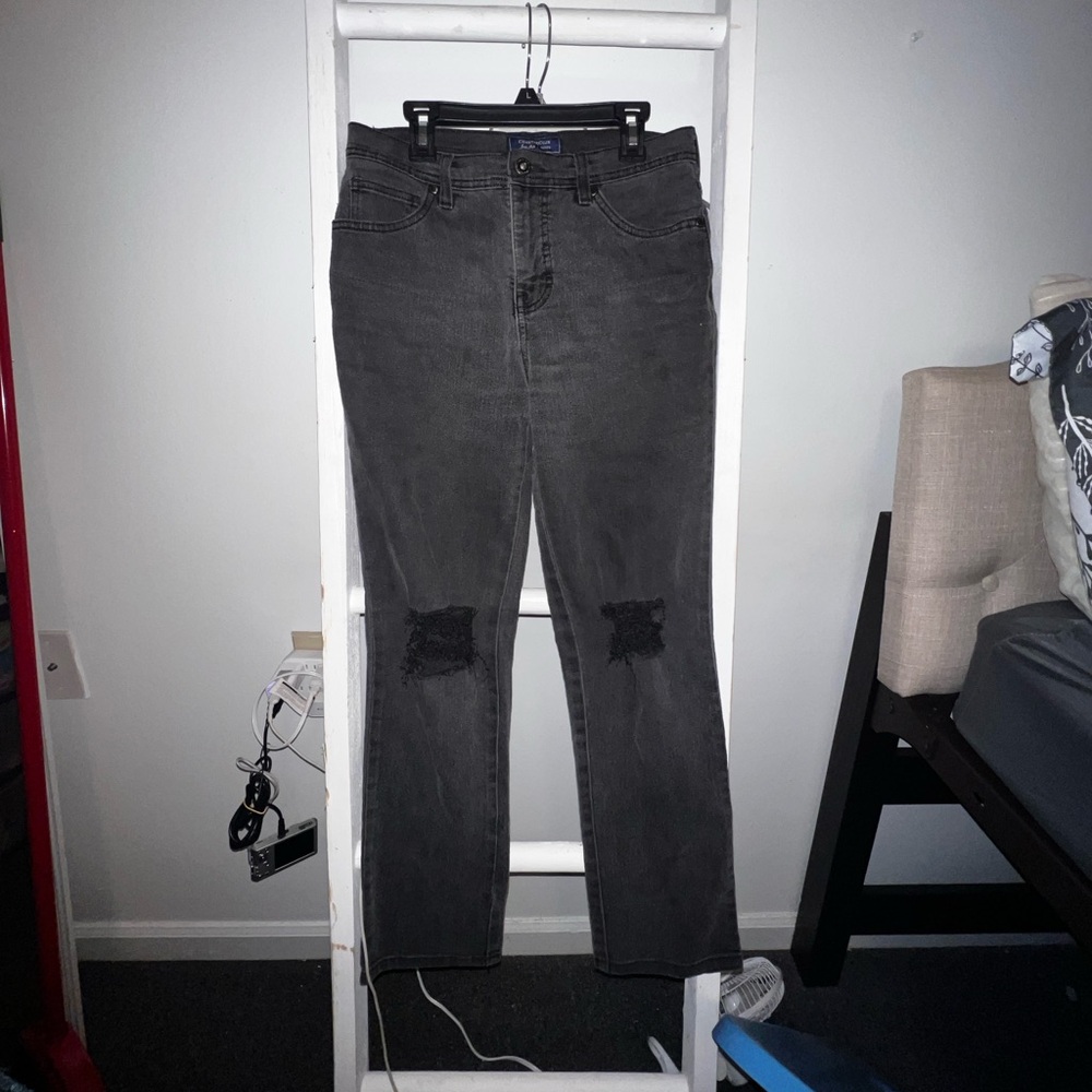 Black Distressed Women's Jeans